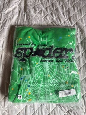 Green Graphic Pullover Sweater - Unbranded